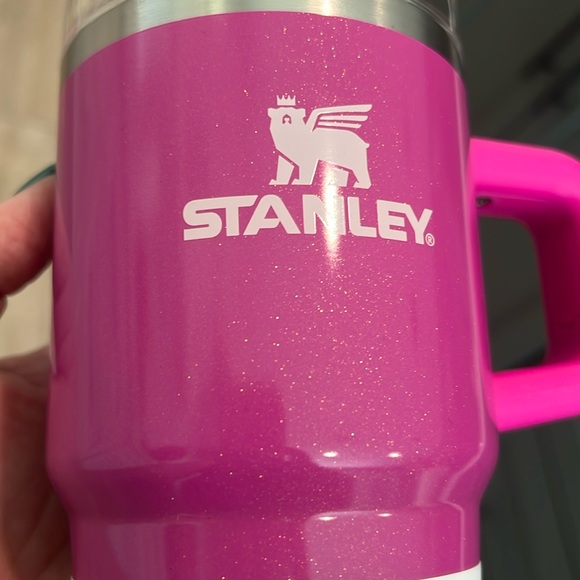 Authentic💕STANLEY  20oz Tumbler. - Picture 15 of 16